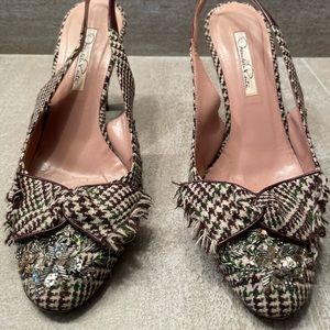 OSCAR DE LA RENTA Printed Sequin Embellishments Slingback Pumps